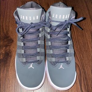 Nike Jordan Max Aura Anthracite/Pink Foam Sneakers